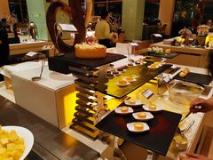 -上海浦东假日酒店逸庭咖啡厅