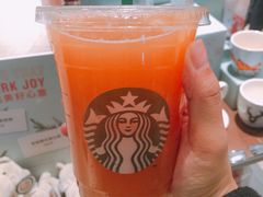 -星巴克(武汉欧利新天地店)