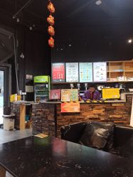 -零重力蹦床空间·滑梯·海洋球·团建(奥特莱斯店)