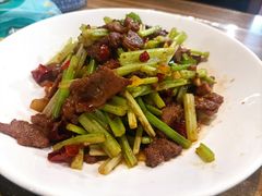 -九头鹰家宴(岳家嘴店)