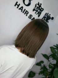 -V8潮牌·接发烫染连锁