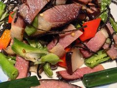 -乡土特色.冷锅鱼.牦牛肉汤锅