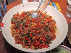 -川流不息·地道川菜·小龙虾(松东路店)