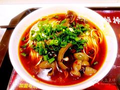 -秦云老太婆摊摊面(全国总店)