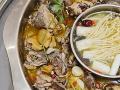 -黑河坝泡姜鸡贡椒鱼(贾旗路店)