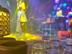 -喜鹊音乐酒馆(西街店)