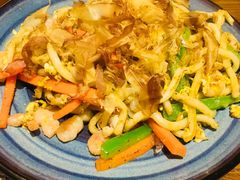 海鲜炒乌冬-鱼跃料理(步步高店)