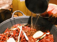 -巴隆门重庆老火锅(太湖路店)