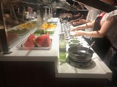 -海底捞火锅鲜切牛肉主题店(长寿路店)