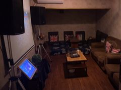 -玩坞轰趴馆·户外团建聚会主题生日派对馆(世豪广场店)