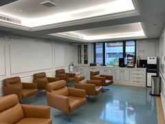 -杭州明视康眼科医院