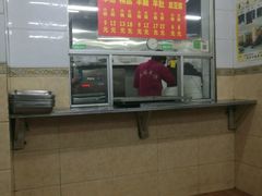 -春雨羊汤店(广开四马路总店)