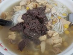 -文山荷鲜居(翠湖店)