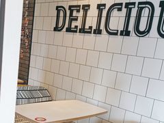 -麦当劳(保利若比邻店)
