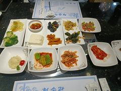 -青松馆韩国料理(香港中路佳世客店)