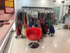 -卜蜂莲花(辽阳西路店)