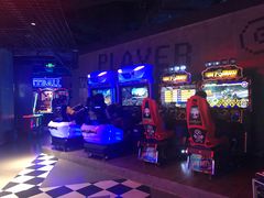 -世代星球·保龄球·镭战真人CS·团建(杨浦店)