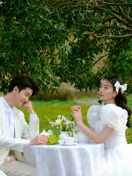 -AOROA·奥洛拉婚纱摄影·旅拍·礼服