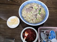 -崇德楼水盆牛羊肉泡馍馆(文艺路店)