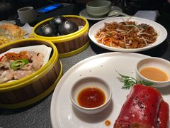 -蝴蝶里·粤菜·点心(龙湖天街&滨江店)