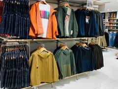 -优衣库(北京万柳华联购物中心店)