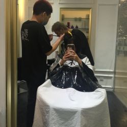 -变画·发型STUDIO