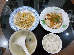 -鲸育宝宝月嫂(徐汇店)