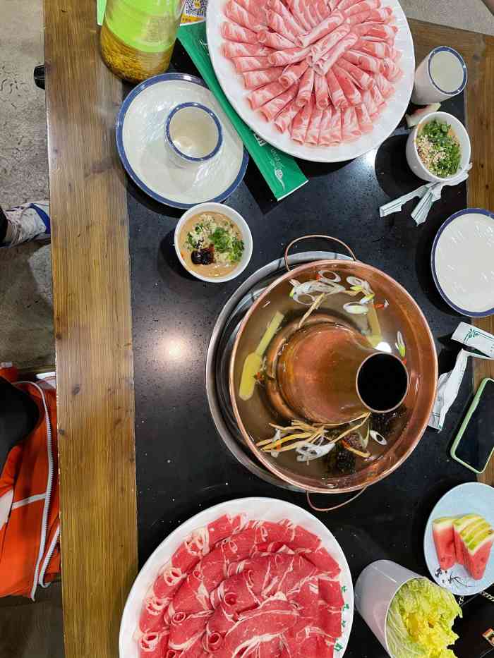 阳坊涮肉(优品道店)-"成都难得飘雪的一天,吃上一顿暖暖的羊肉汤.