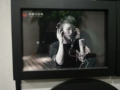 -清晨录音棚(光大会展中心旗舰店)