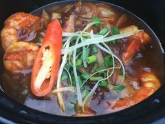 -Lanterns Vietnamese Restaurant