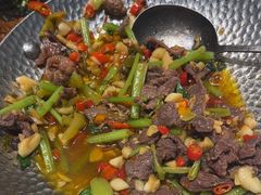 -绿草地·湘菜(7mall店)