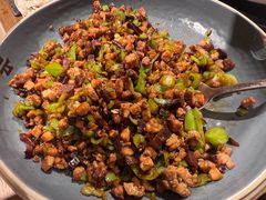 黑三剁-云海肴·汽锅鸡·云南菜(天山百盛优客店)