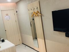 -海悦酒店(白石洲地铁站世界之窗店)