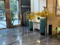 -蓬客精品酒店(南山海岸城购物中心店)