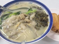 招牌黄鱼面-明呈黄鱼面馆(斜土路店)