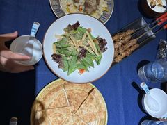 -伊带伊路新疆美食府(呼家楼店)