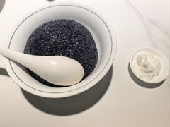白糖乌米饭-风味小馆(天目湖宾馆店)