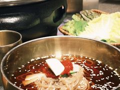 -草家酱蟹炭火烤肉店(珲春南路二店)
