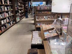 -茑屋书店(天目里店)