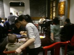 大堂-北平食府·北京烤鸭(北京西站六里桥店)