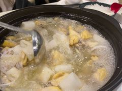 -烹然四季椰子鸡火锅(团结湖总店)