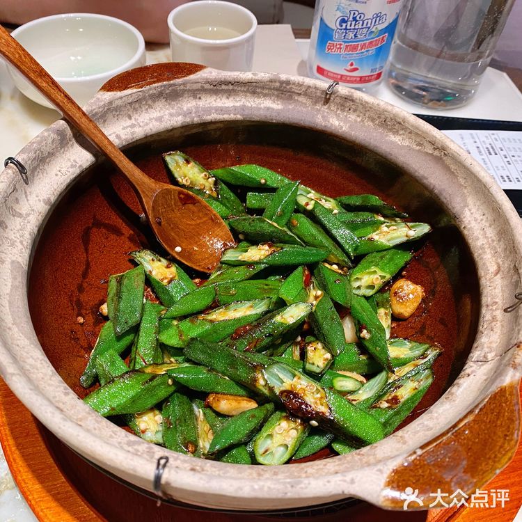 精致的淮扬菜～[调皮]