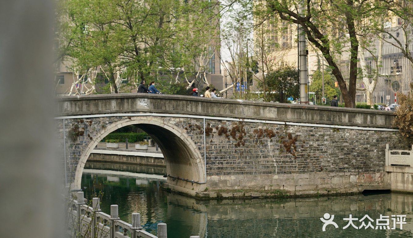 南京漫步｜民国风建筑里的细碎温柔光阴