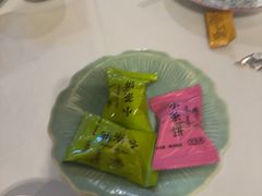 -千百味红餐厅·非遗江西菜(绿地双子塔总店)