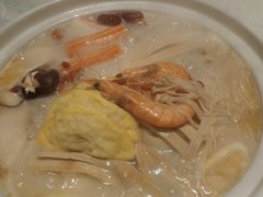 -三人行骨头王火锅(长寿店)