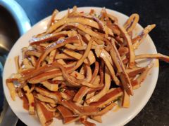 -鸿顺老铁锅美蛙鱼府(解放碑店)