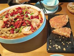 -香蟹煲·醉蟹牛蛙耙鸡爪