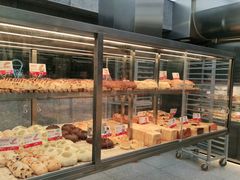 -熊治面包(镇江苏宁广场店)