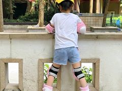 -悦动体能篮球羽毛球网球(三里河店)