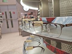 -木九十眼镜(朝阳大悦城B1店)